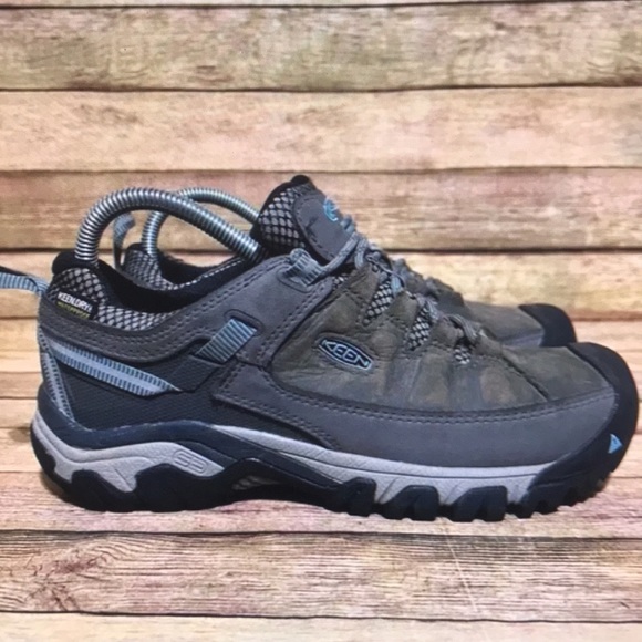 Keen targhee III mid hiking boots - Picture 3 of 5